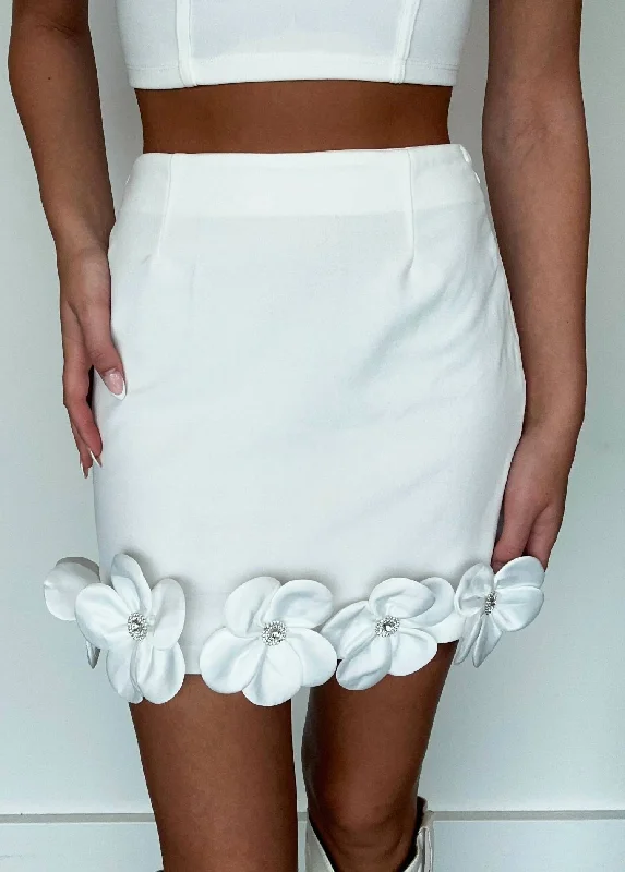 Floral Applique Mini Skirt In Bright White